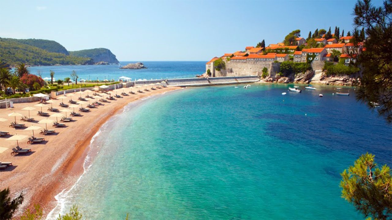 Aman Sveti Stefan en Sveti Stefan