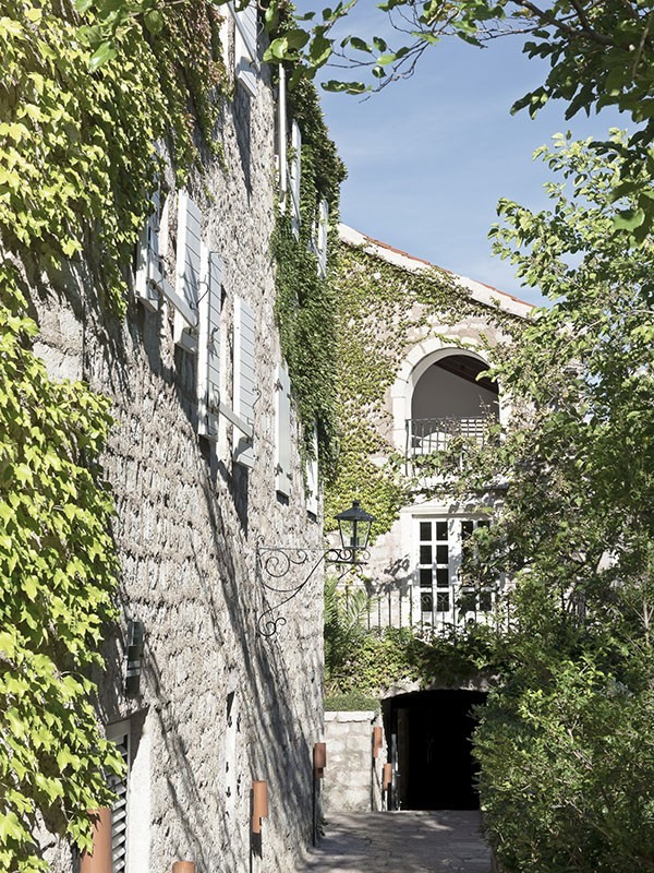 Aman Sveti Stefan en Sveti Stefan