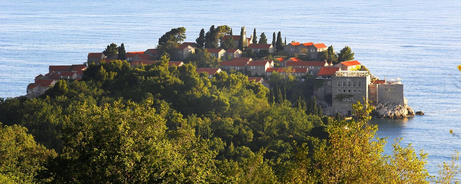 Aman Sveti Stefan en Sveti Stefan