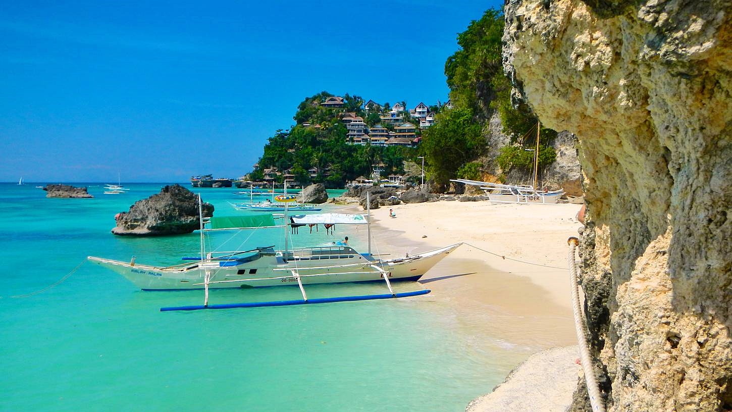 Boracay | LAT.40