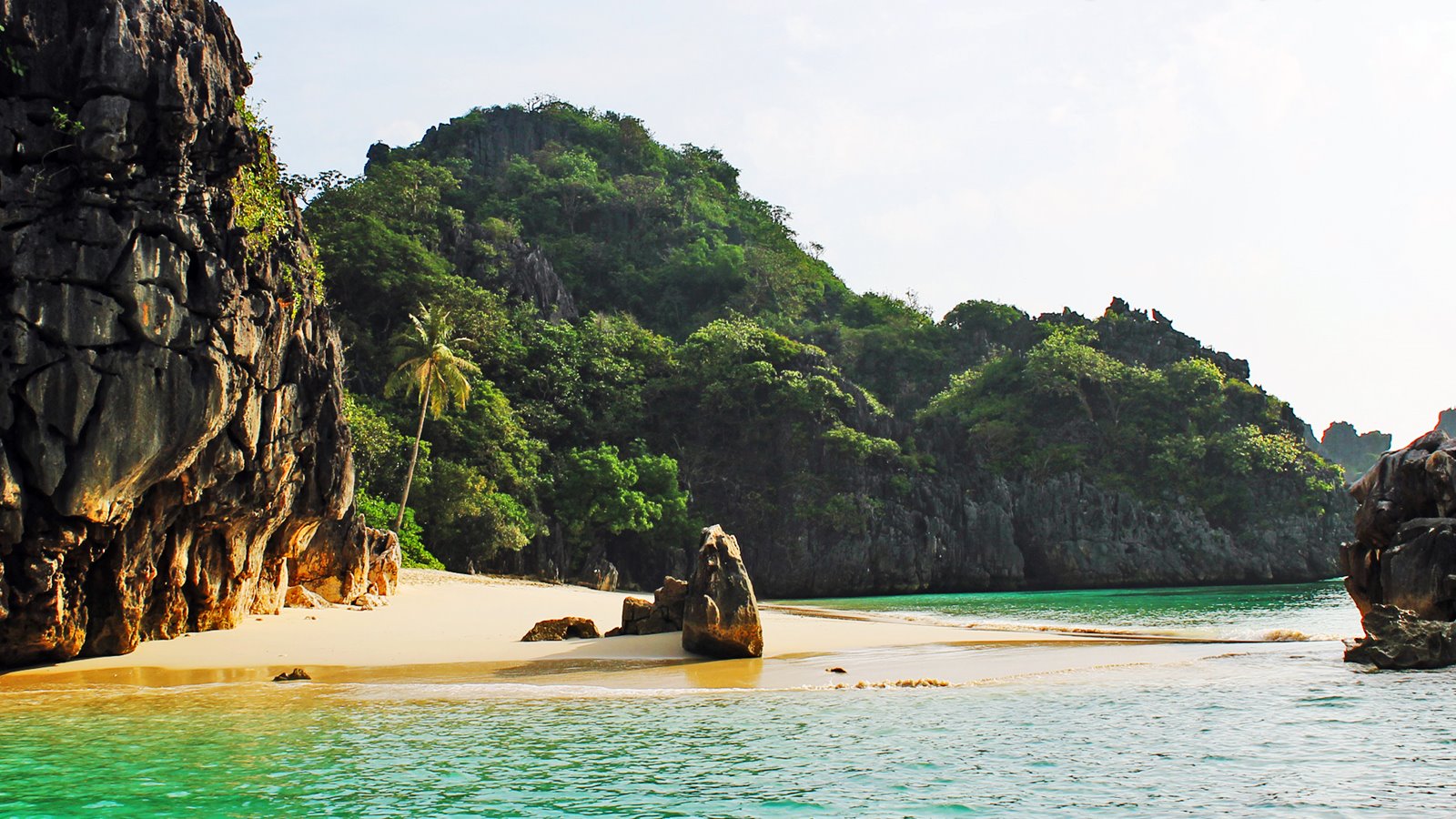 Caramoan | LAT.40