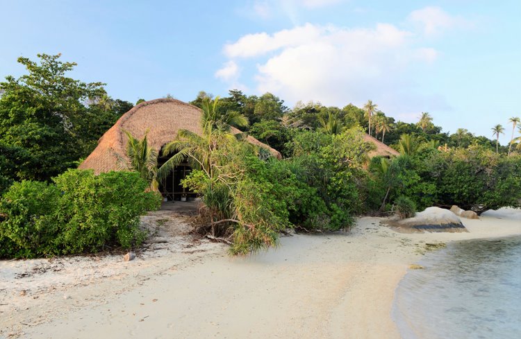 Cempedak Island | LAT.40