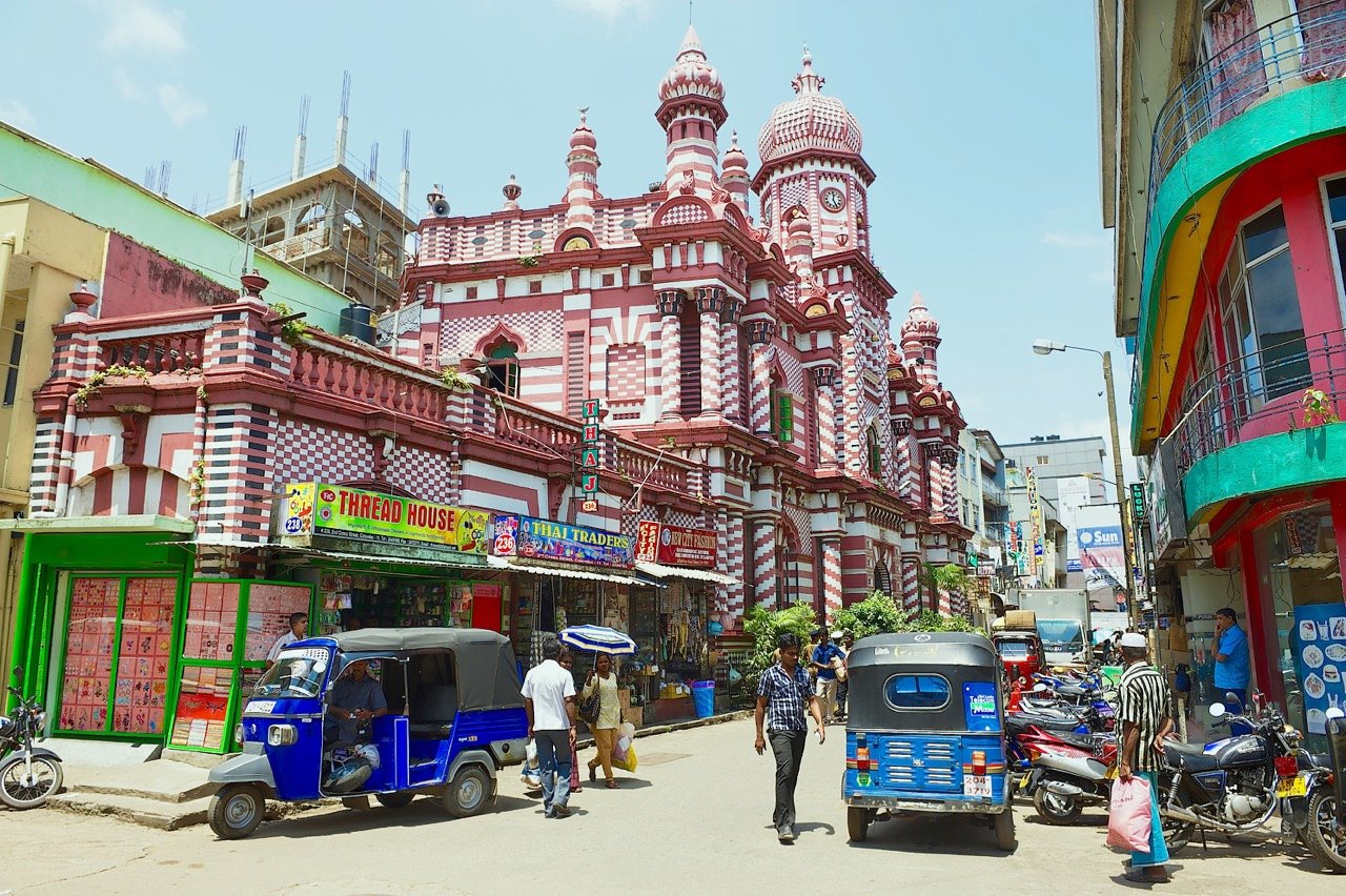 Colombo | LAT.40
