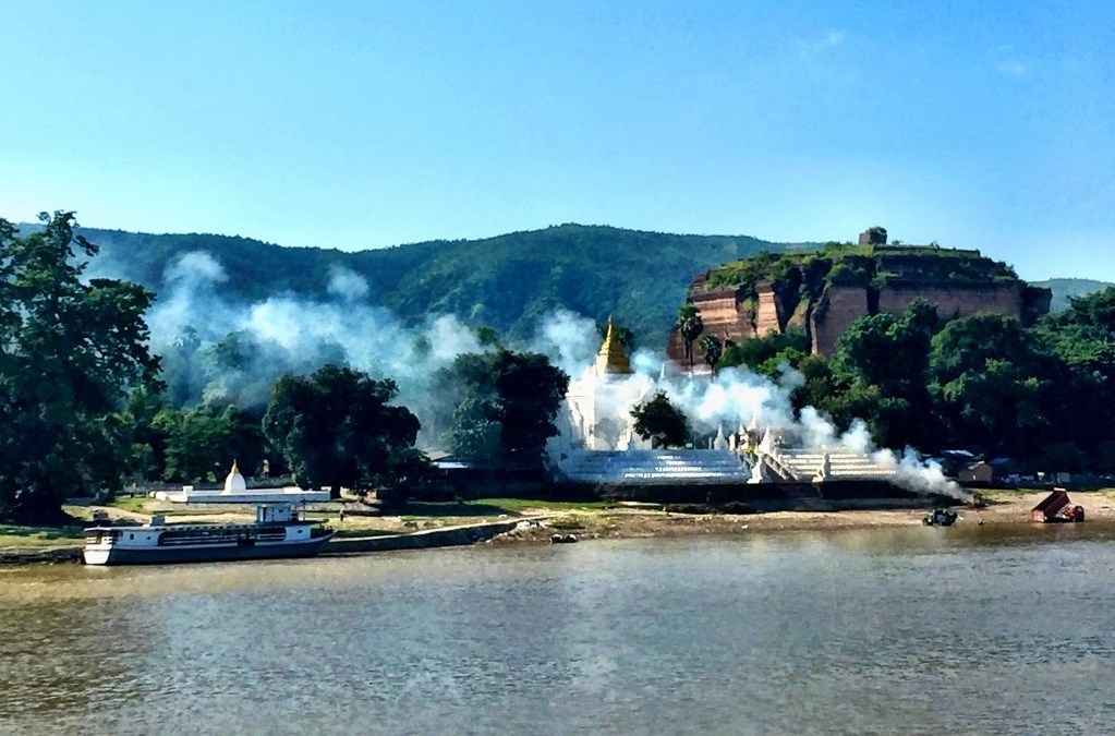 Belmond Road to Mandalay en Crucero Rio Irrawaddy