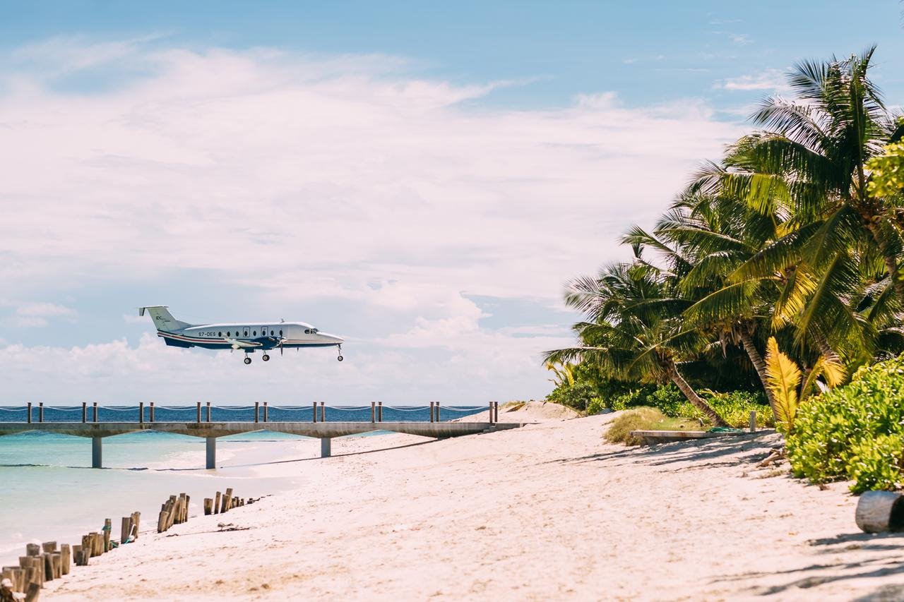 Desroches Island | LAT.40