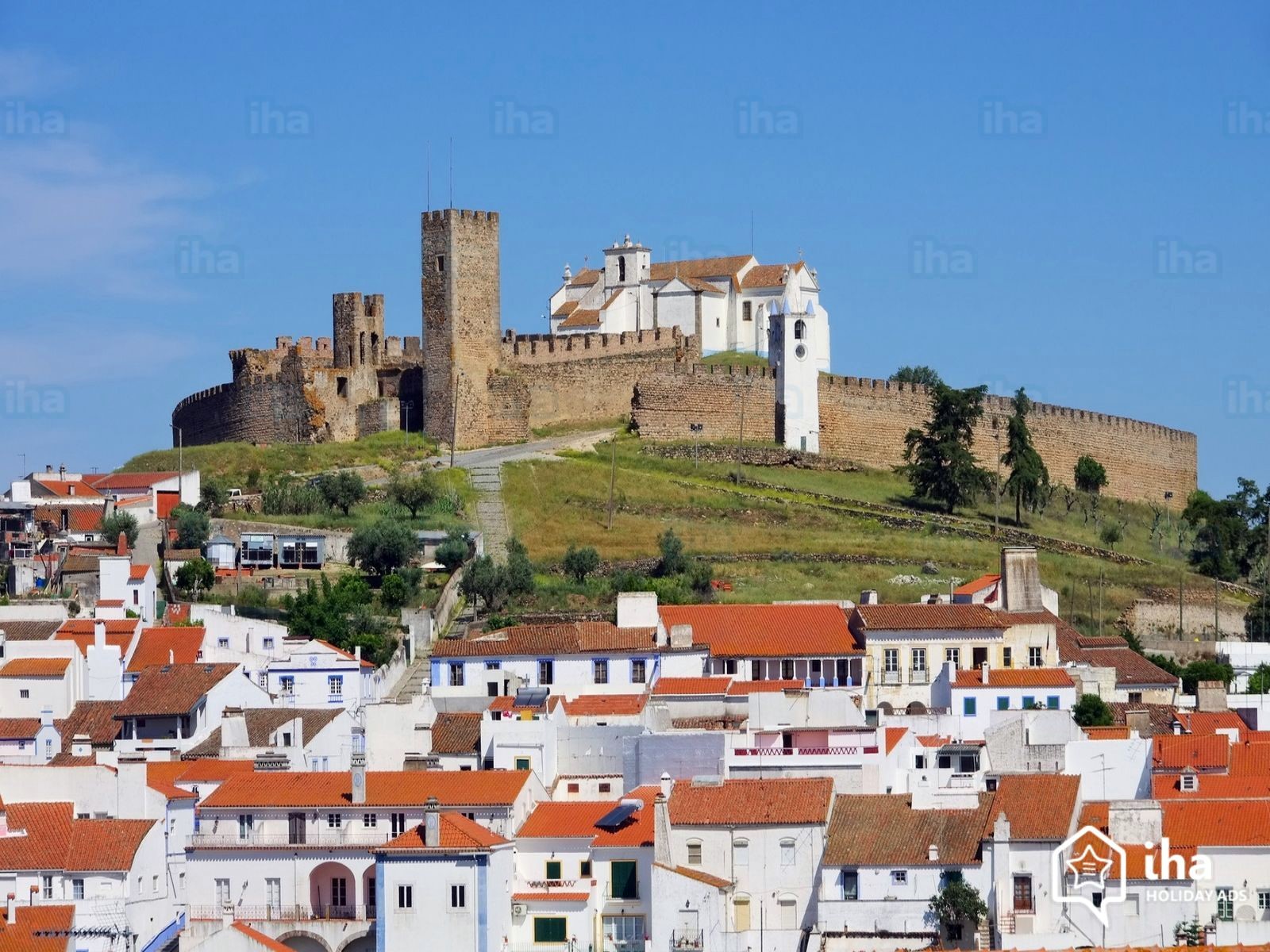 Evora | LAT.40
