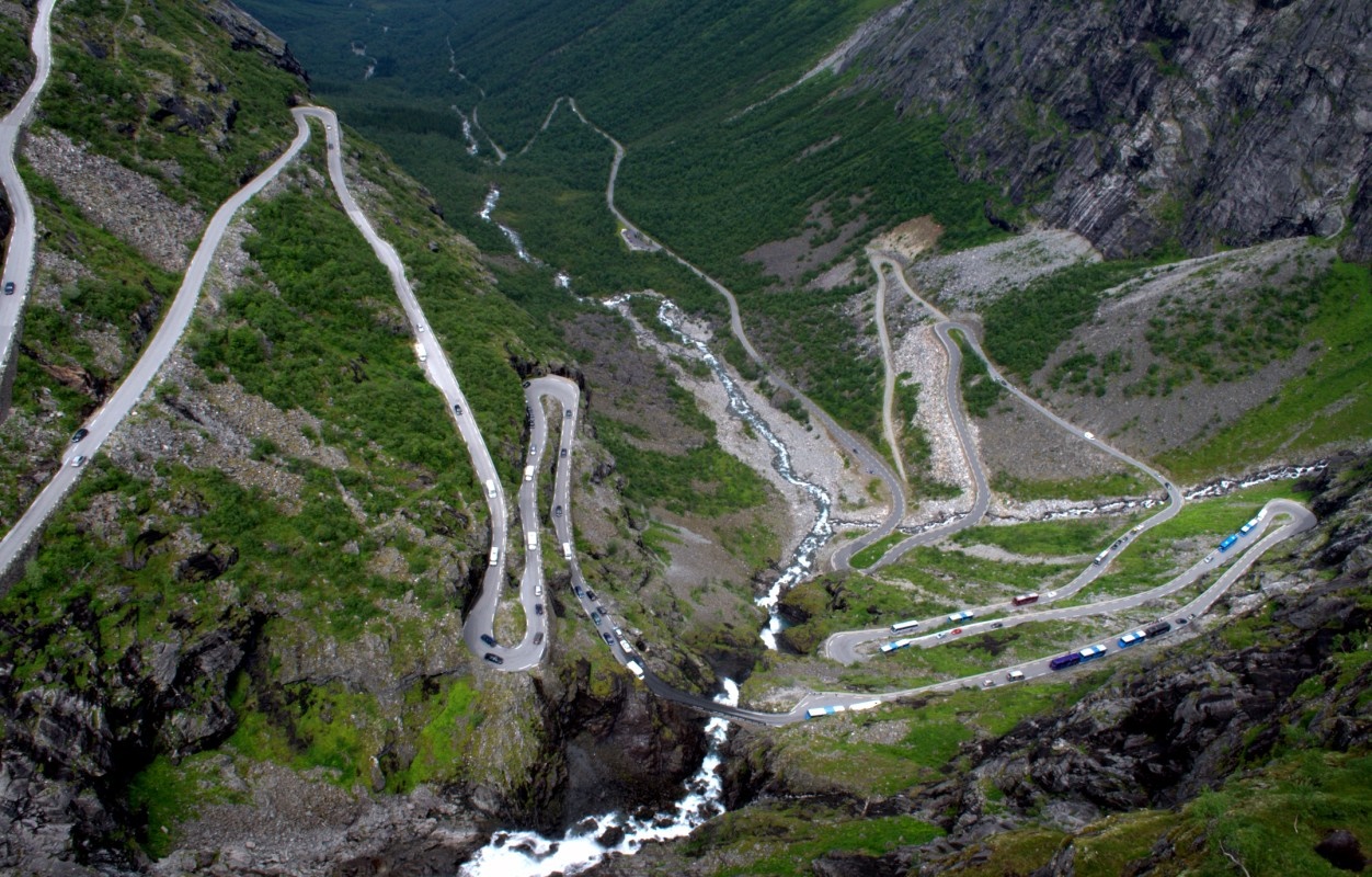 Fiordo de Geiranger | LAT.40