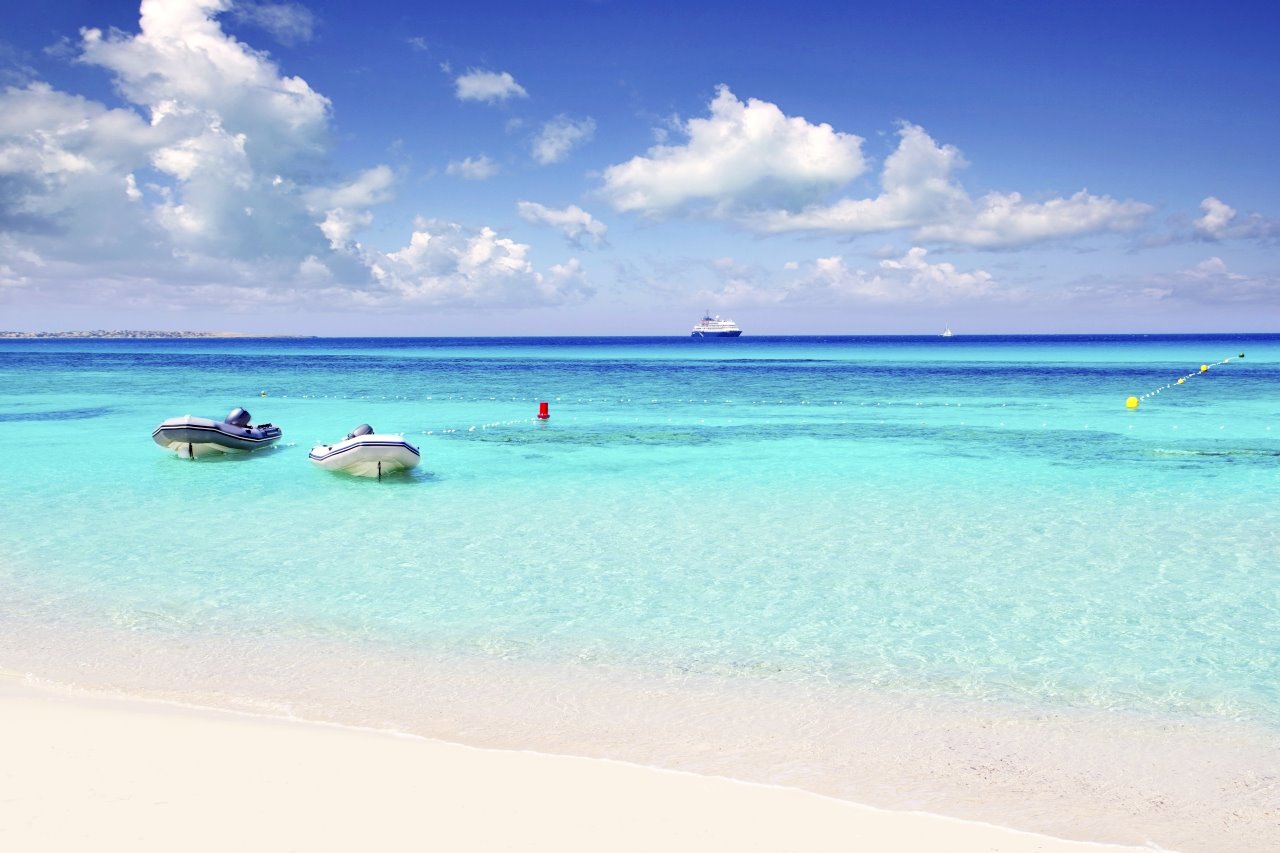 Islas Baleares diseñado por LAT.40