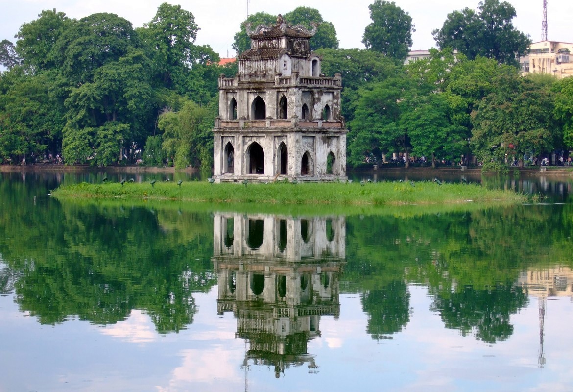 Hanoi | LAT.40