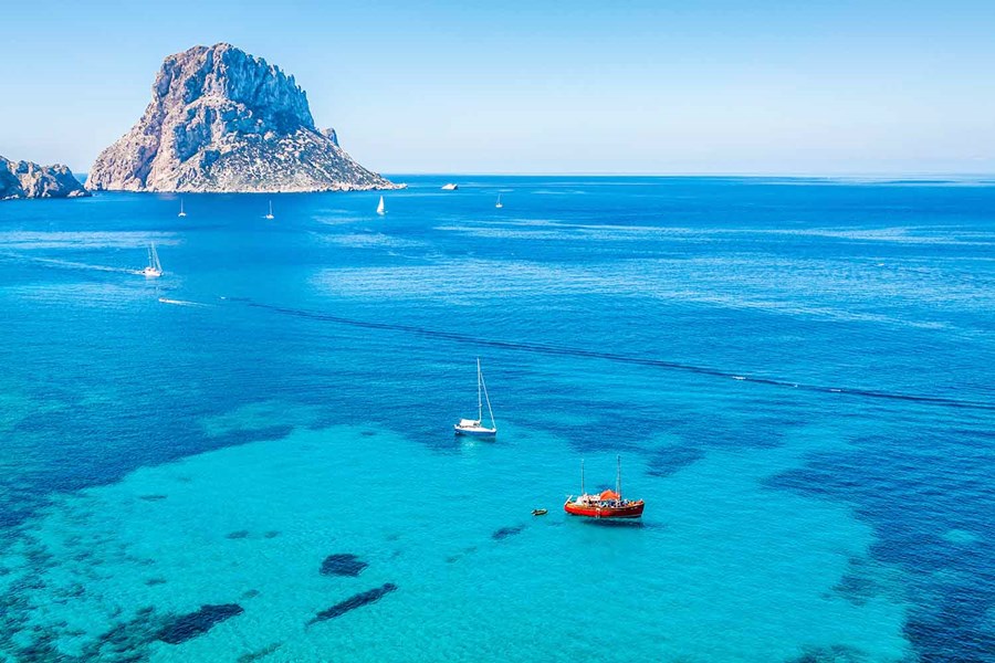 Ibiza | LAT.40