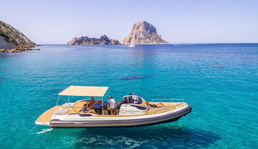 Ibiza | LAT.40