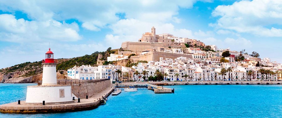 Ibiza | LAT.40