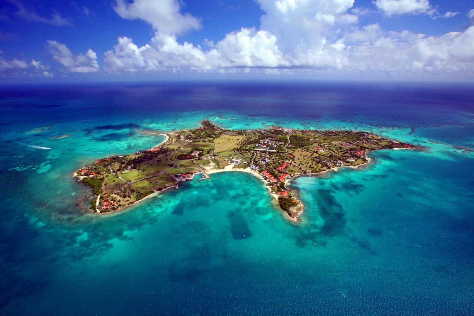 Antigua y Barbuda | LAT.40