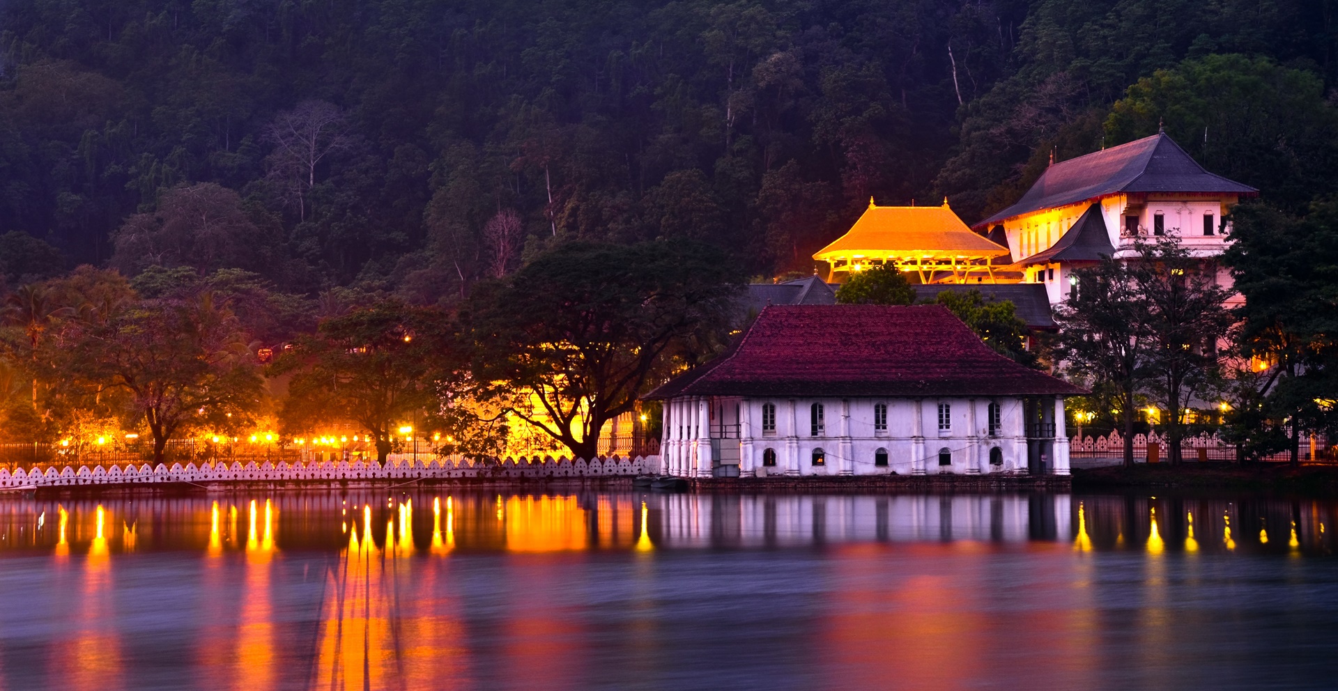 Kandy | LAT.40