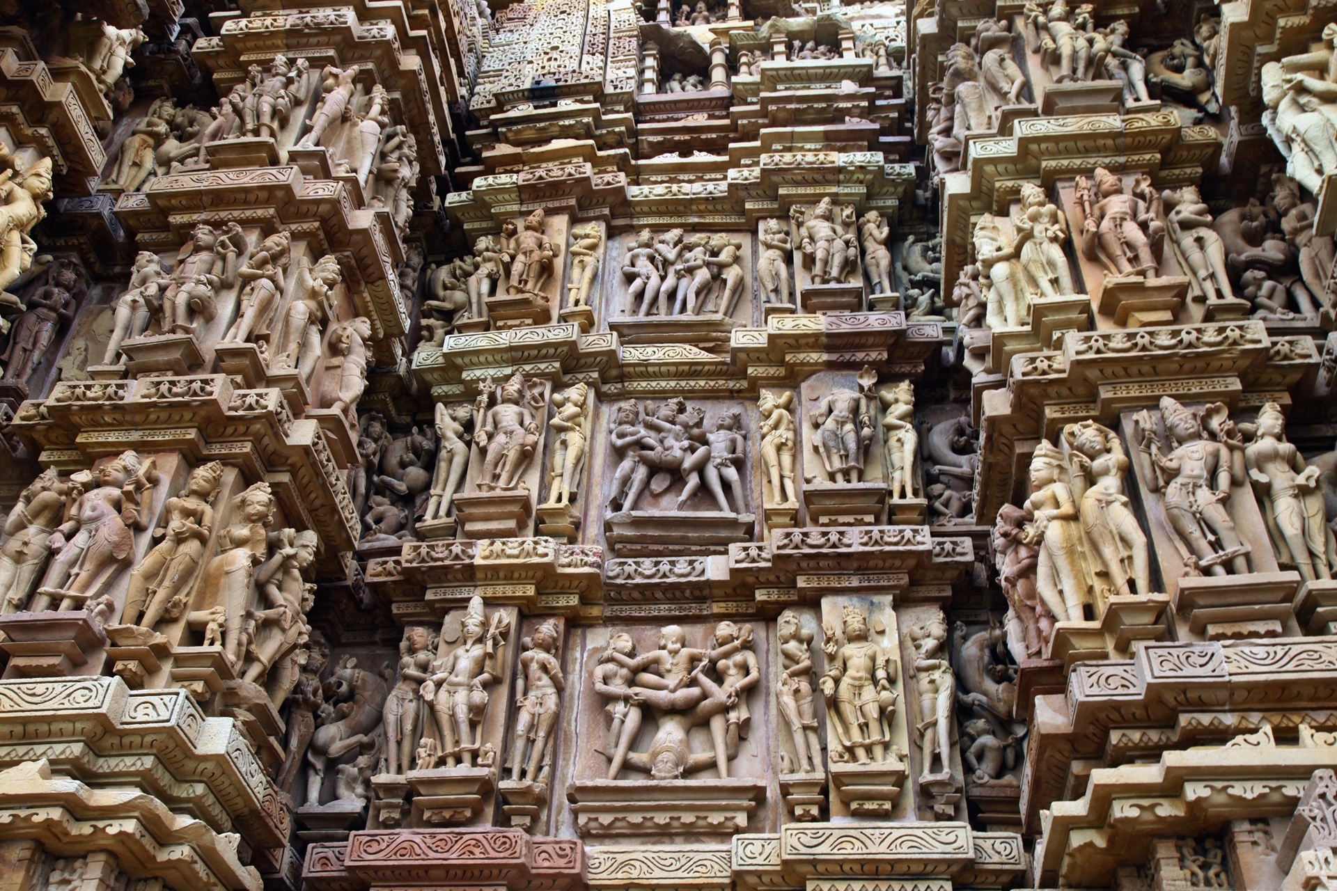 Khajuraho | LAT.40
