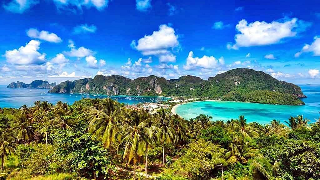 Koh Phi Phi | LAT.40