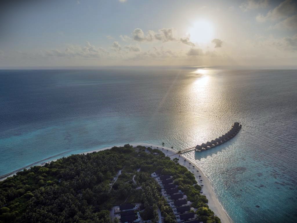 Furaveri  Island Resort & Spa en Raa Atoll