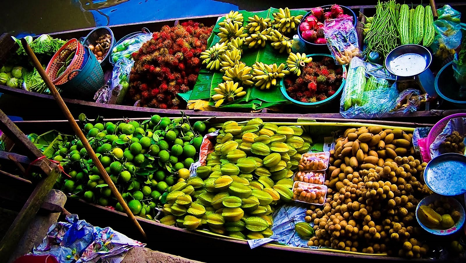 Mercado flotante | LAT.40