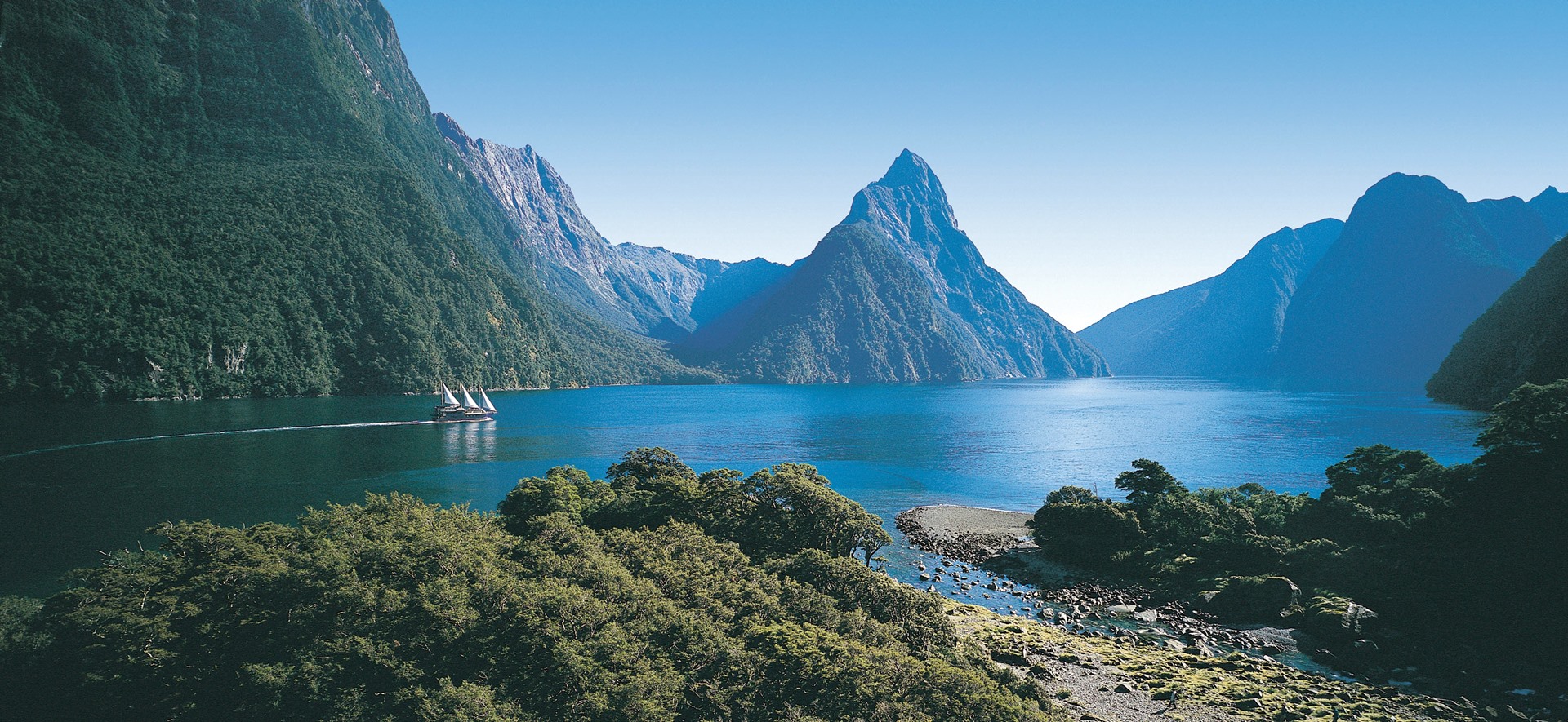 Exclusivo Australia, Nueva Zelanda y Bora Bora (salida 17) diseñado por LAT.40