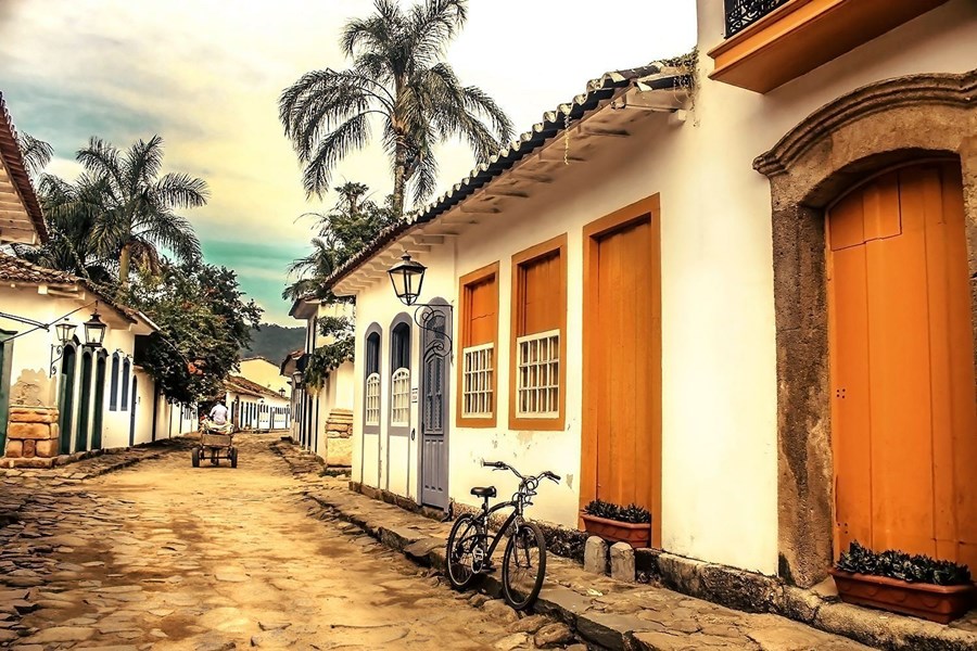 Paraty | LAT.40