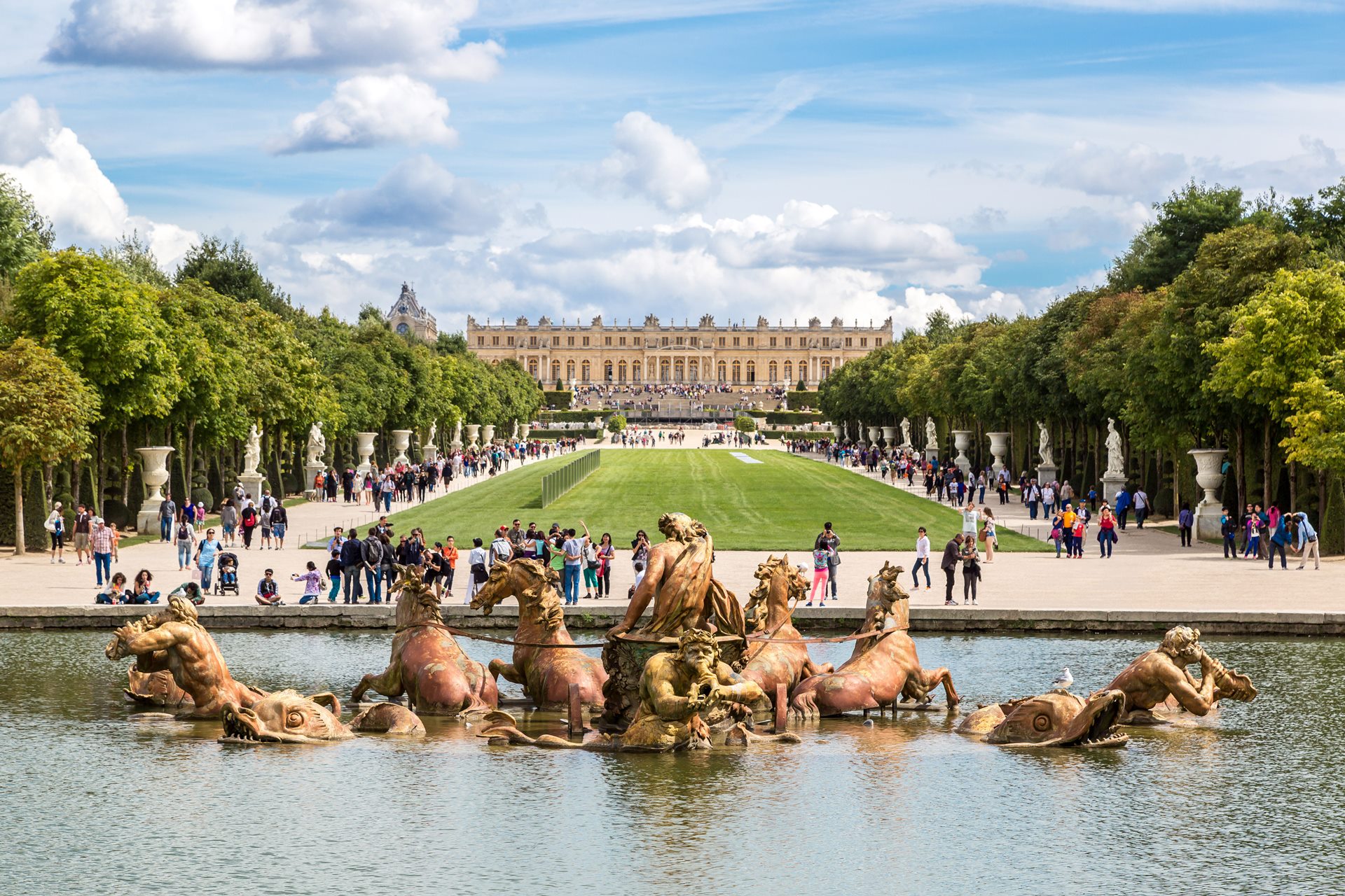 Paris | LAT.40