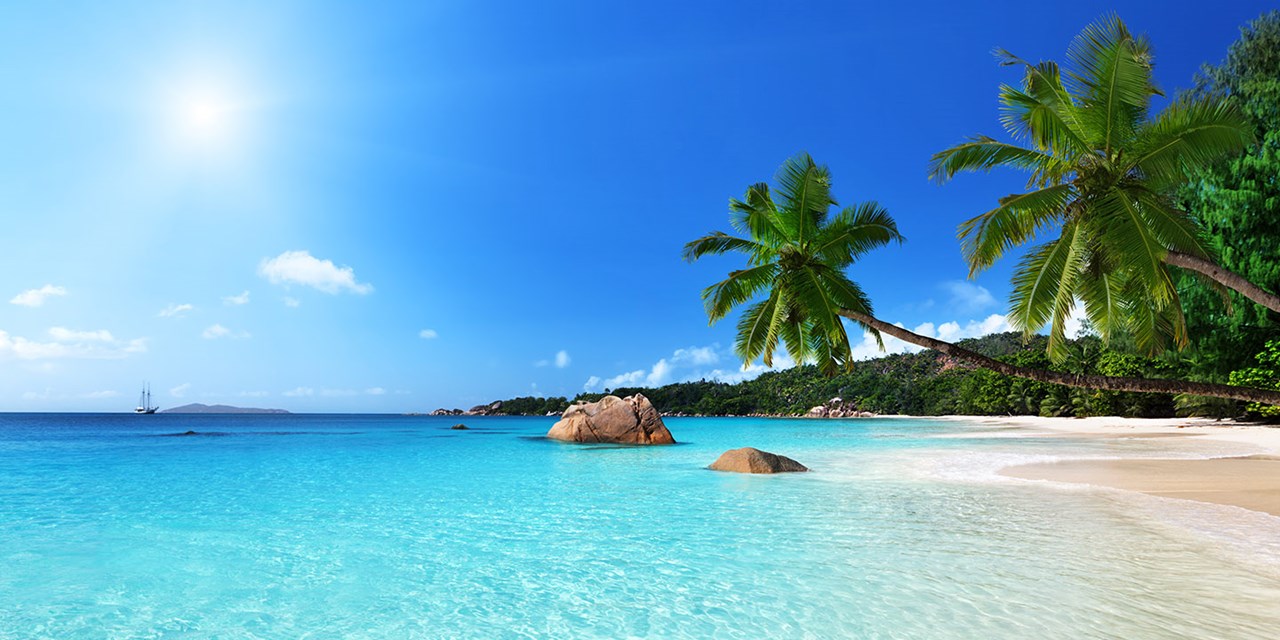 Praslin | LAT.40
