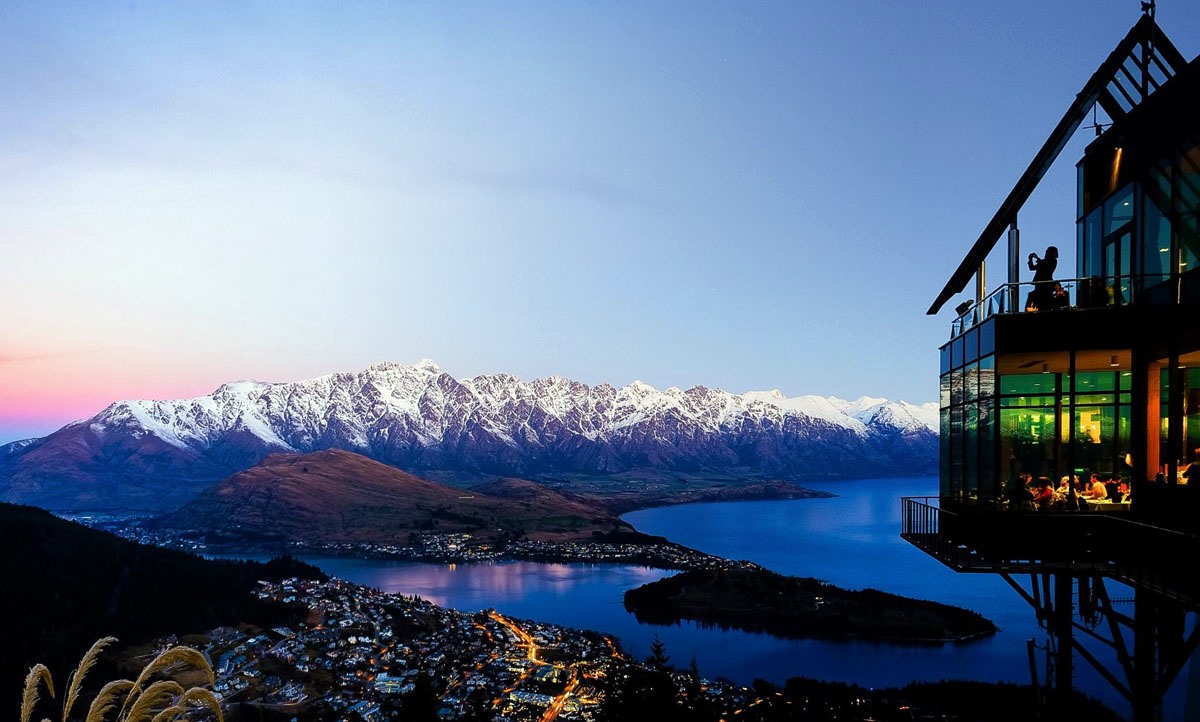 Queenstown | LAT.40