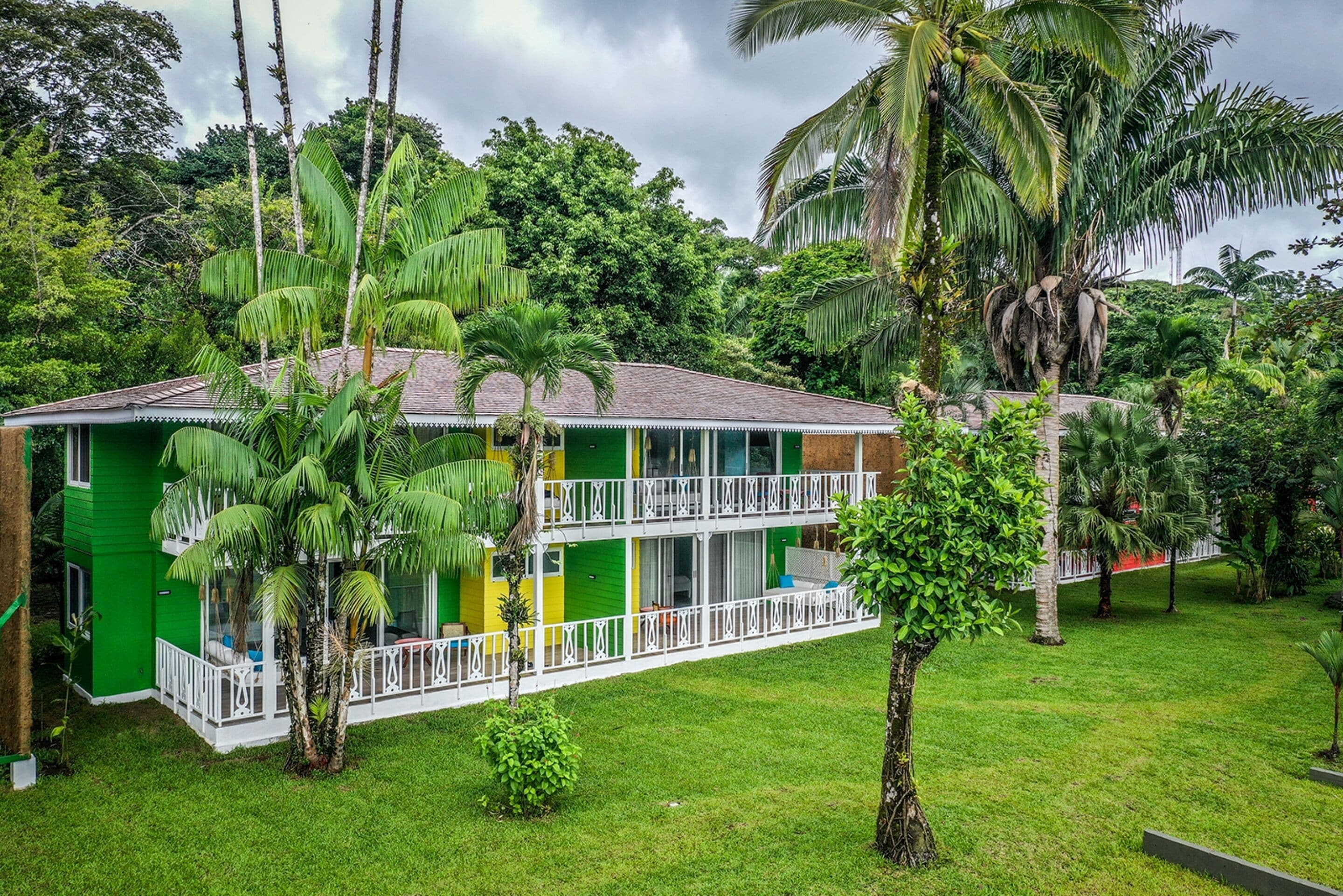 Tortuga Lodge and Gardens by Böëna en Tortuguero