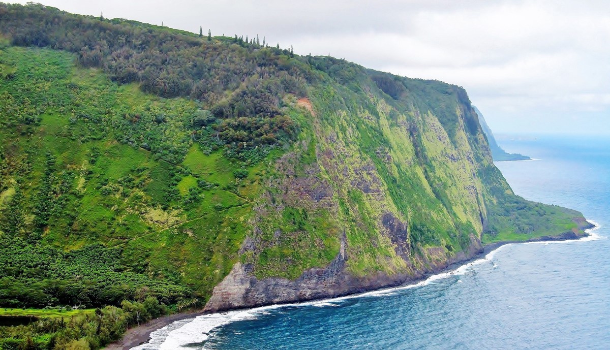 Big Island  | LAT.40