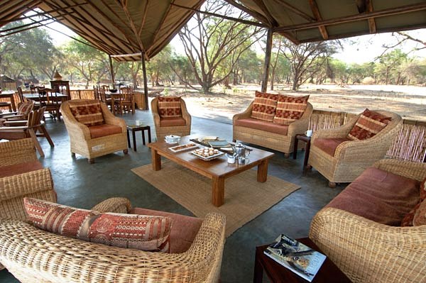 Old Mondoro Bush Camp en Lower Zambezi