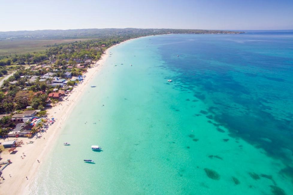 Negril  | LAT.40