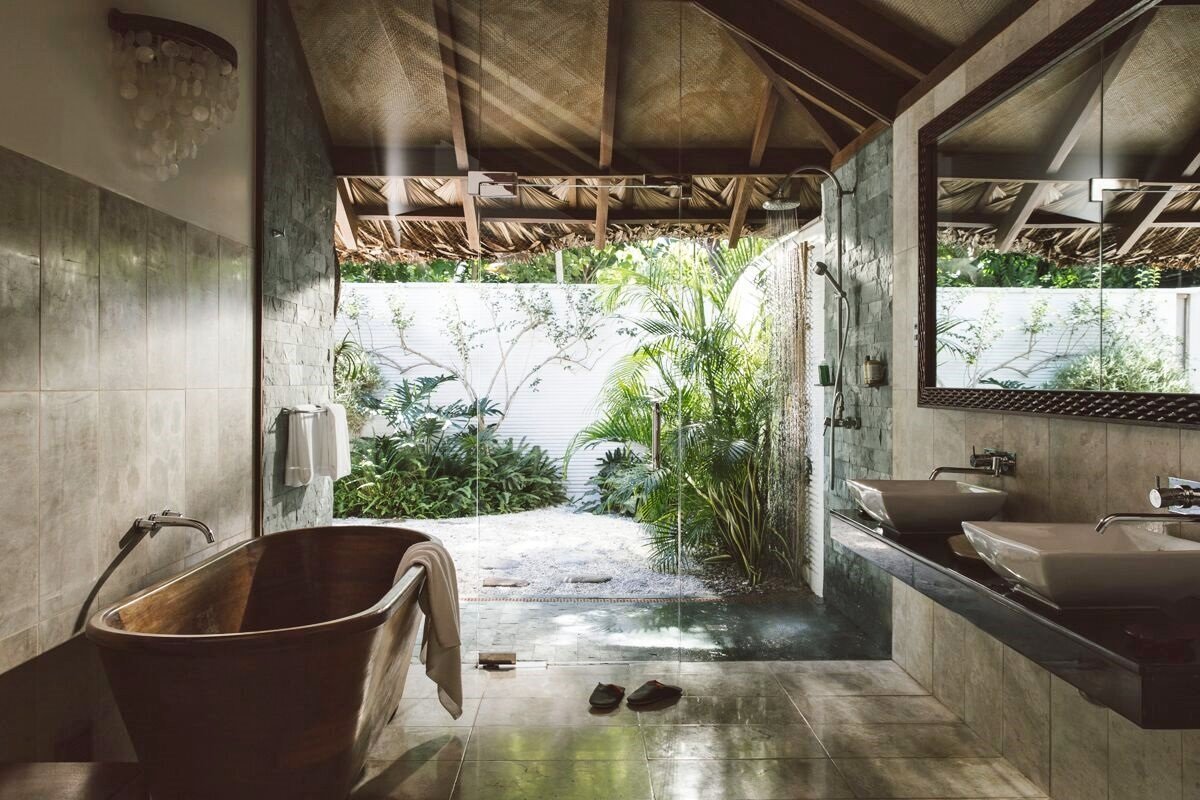 Ariara Island | LAT.40
