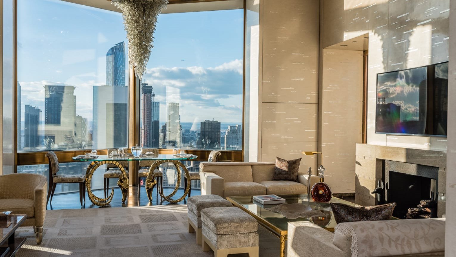 Four Seasons New York en su destino