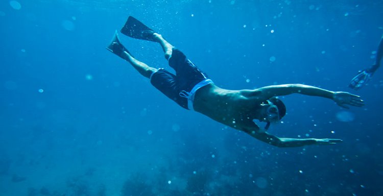 Fowl Cay | LAT.40