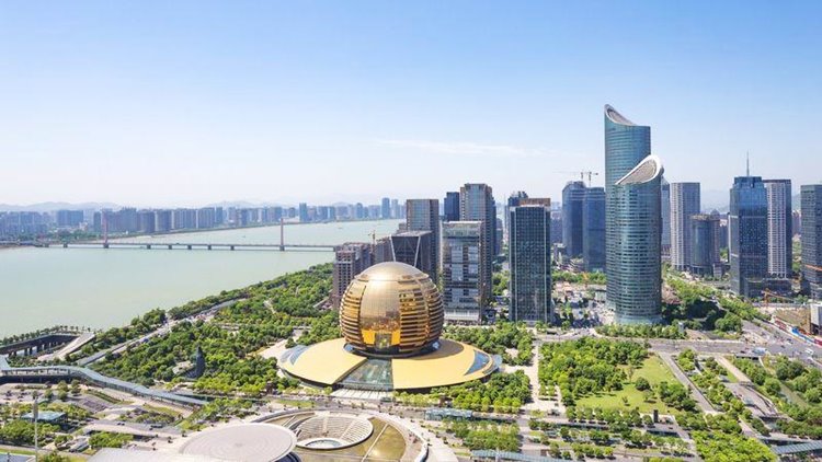 Hangzhou | LAT.40