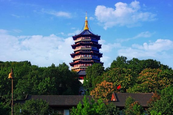 Hangzhou | LAT.40