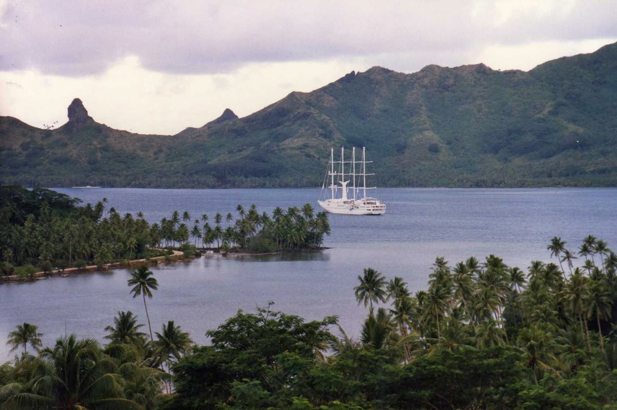 Huahine | LAT.40