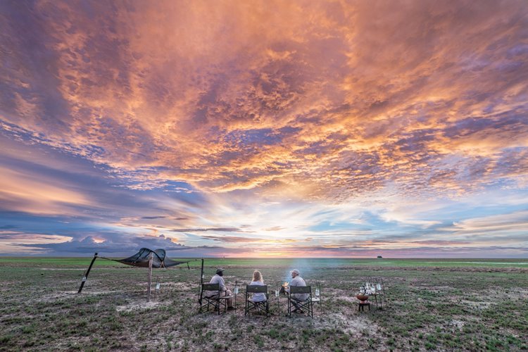 Time + Tide King Lewanika en Liuwa Plain National Park