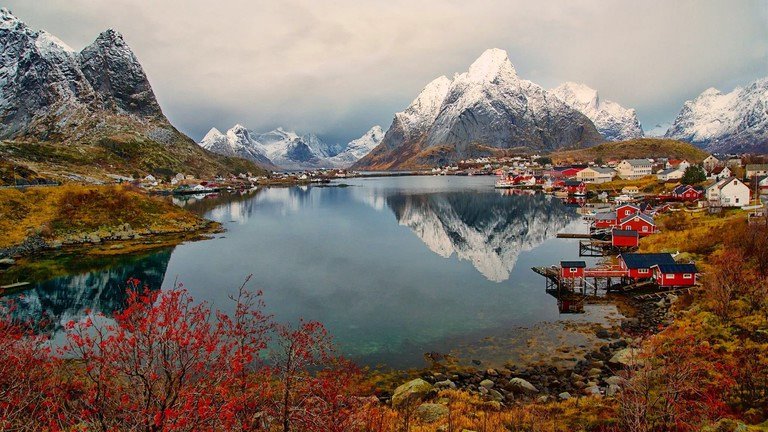 Lofoten | LAT.40