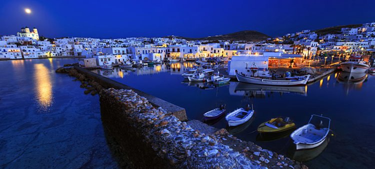 Paros | LAT.40