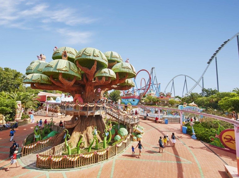Portaventura | LAT.40