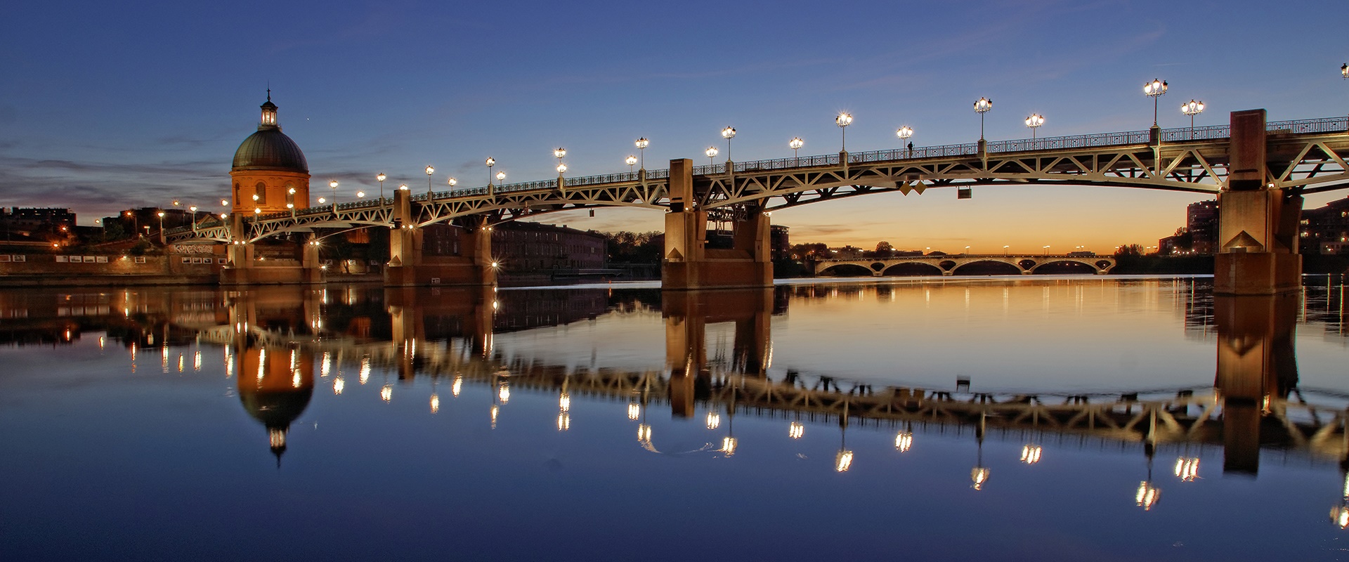 Toulouse | LAT.40