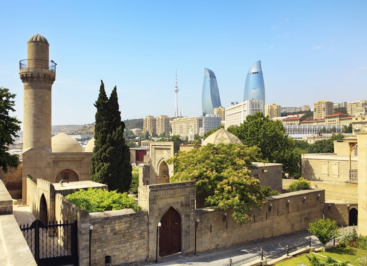 Baku | LAT.40