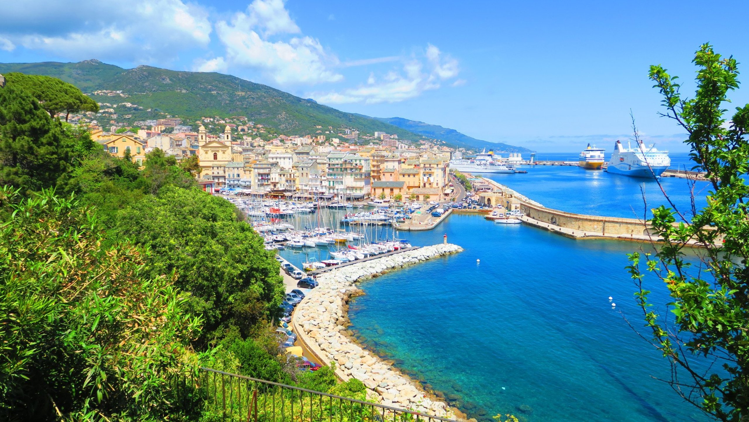 Bastia | LAT.40