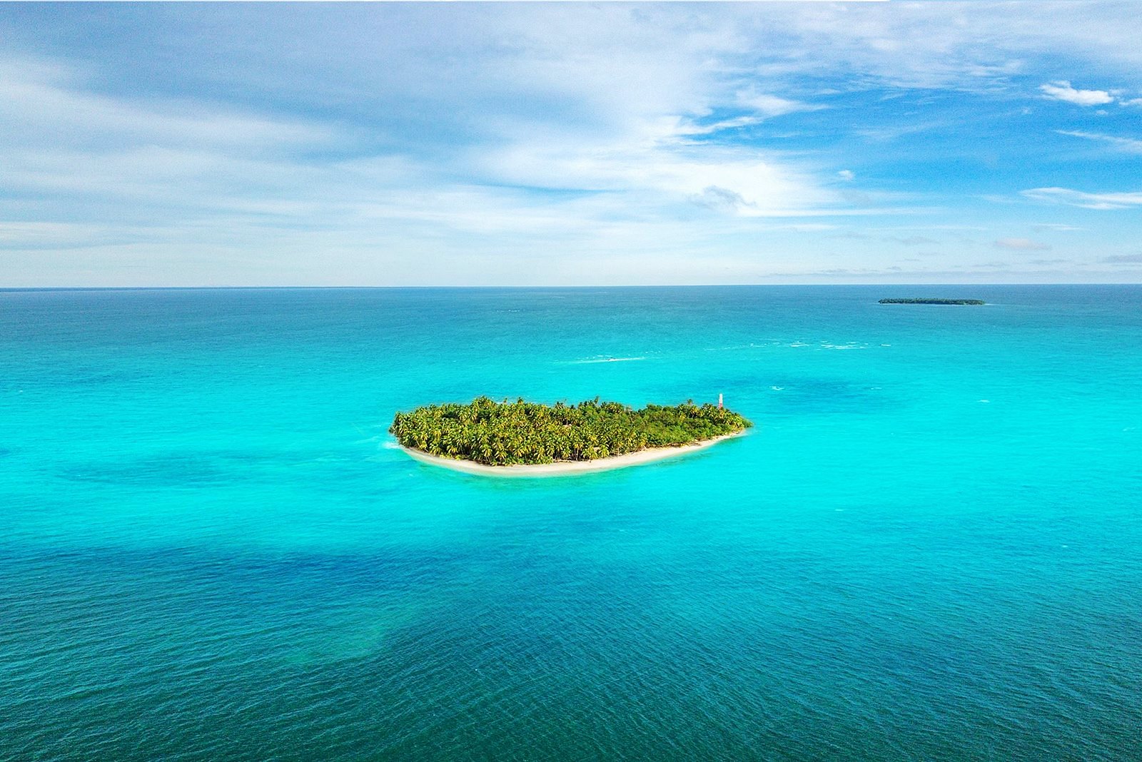Calala Island | LAT.40