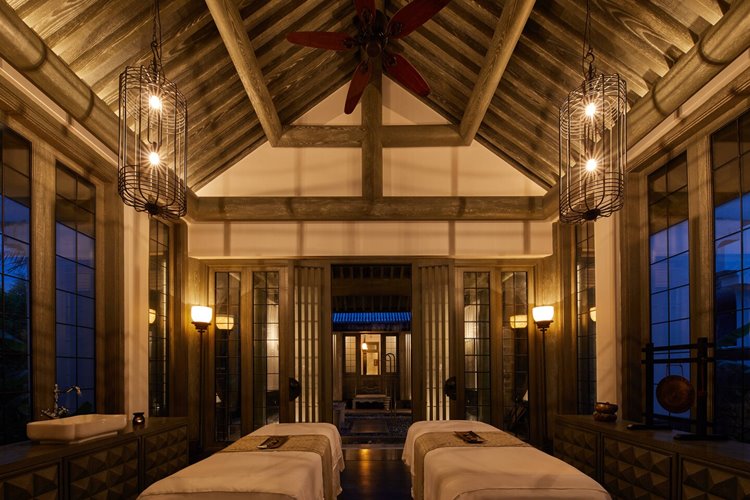 The Westin Blue Bay Resort en China