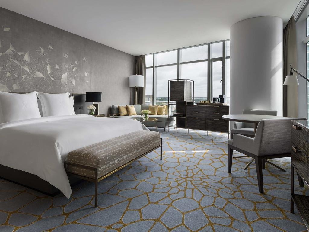 Four Seasons Hotel Bengaluru at Embassy ONE en India