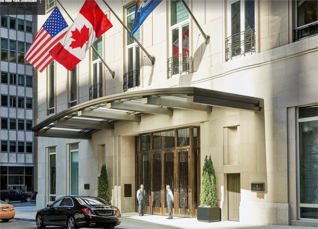 Four Seasons Hotel New York Downtown en su destino