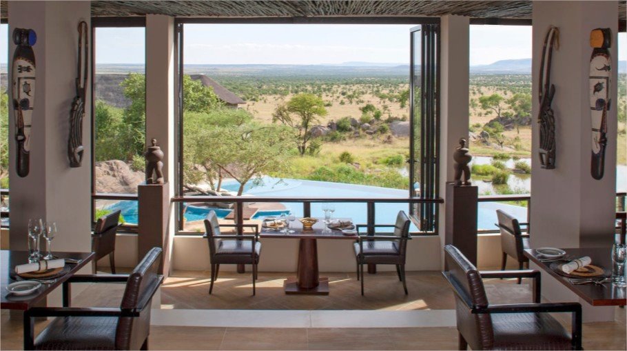 Four Seasons Safari Lodge Serengeti en Serengeti