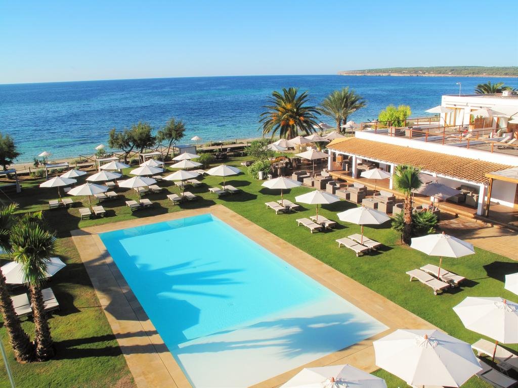 Gecko Hotel and Beach Club | LAT.40